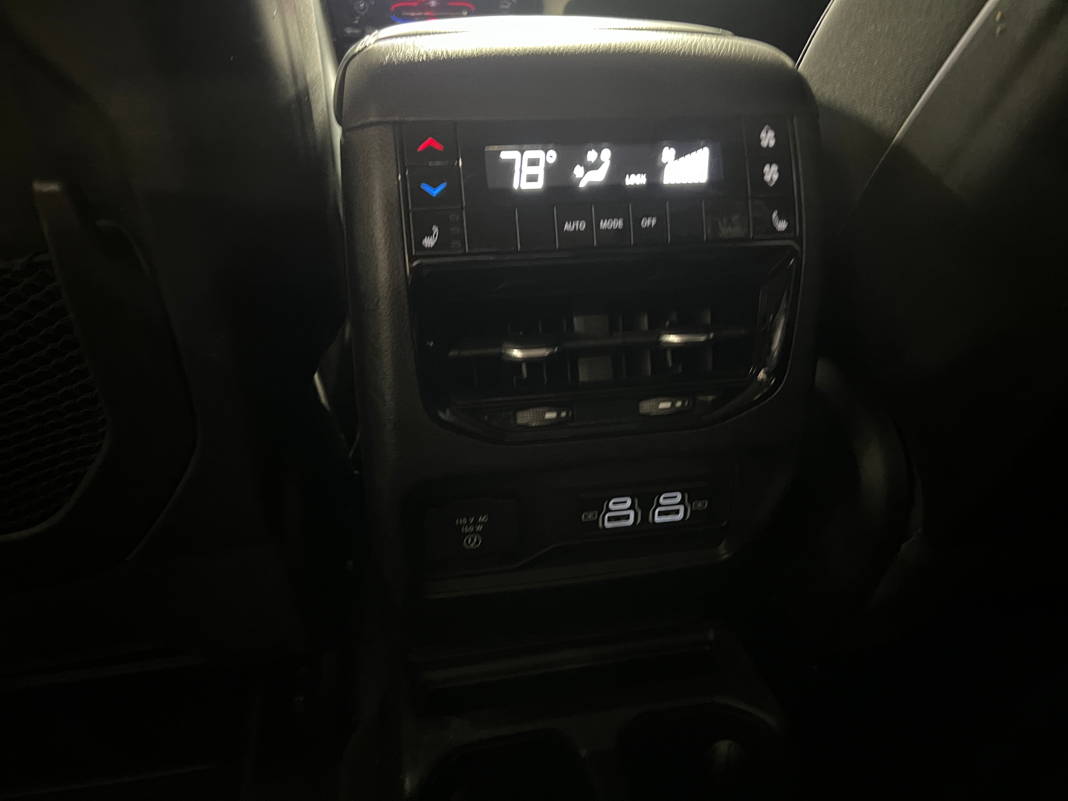 jeep grand cherokee l 2023 1C4RJKBG1P8754045 image jeep grand cherokee l 2023 1C4RJKBG1P8754045 image